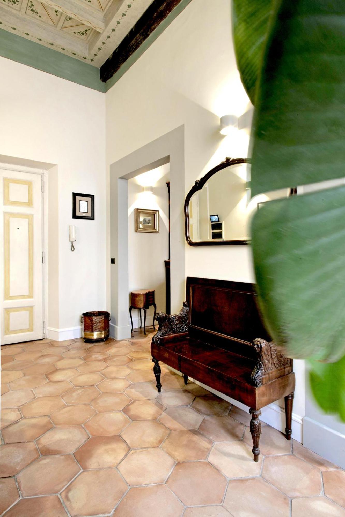 Trevi Luxury Apartment Рим Екстериор снимка