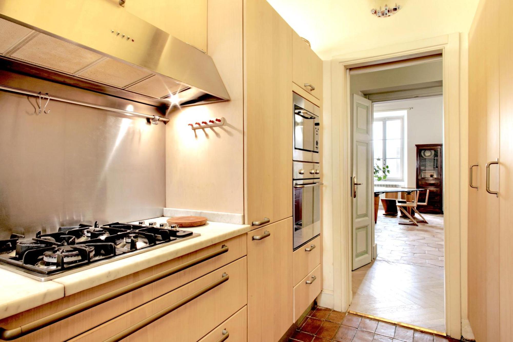 Trevi Luxury Apartment Рим Екстериор снимка