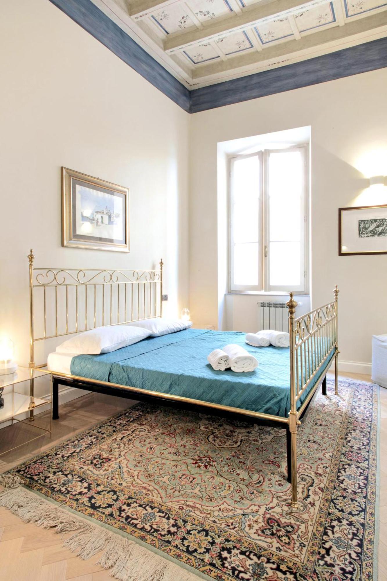 Trevi Luxury Apartment Рим Екстериор снимка